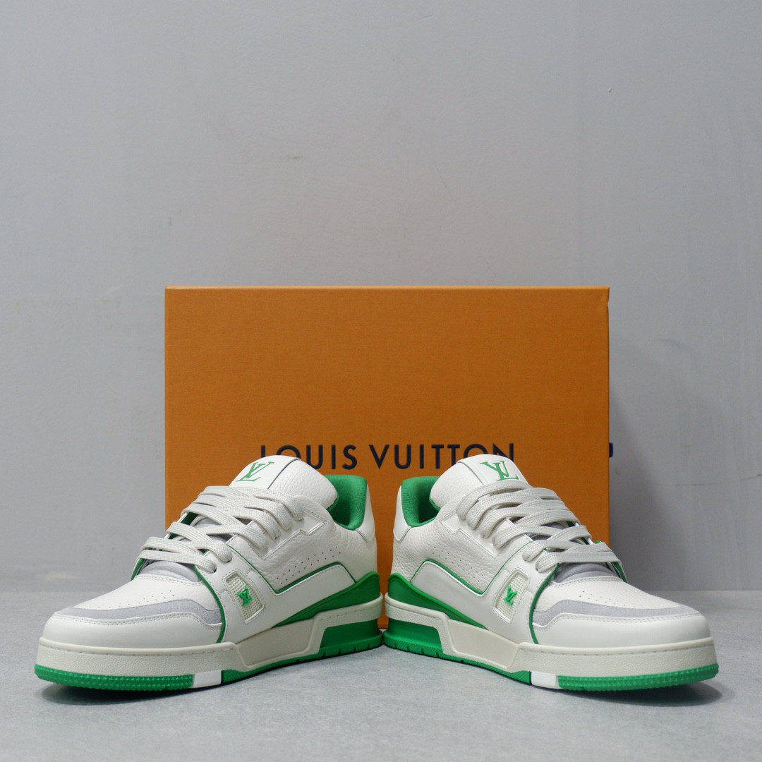 UA LV Trainer Sneaker
