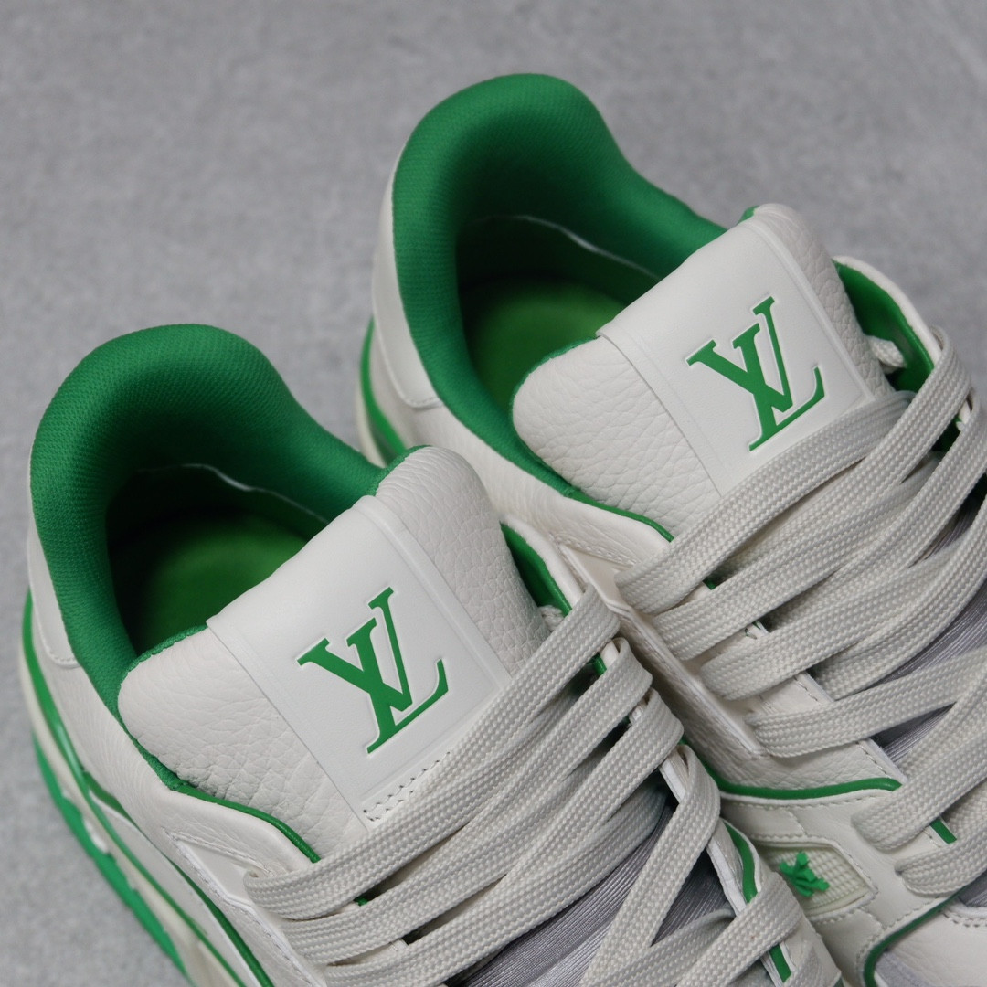 UA LV Trainer Sneaker