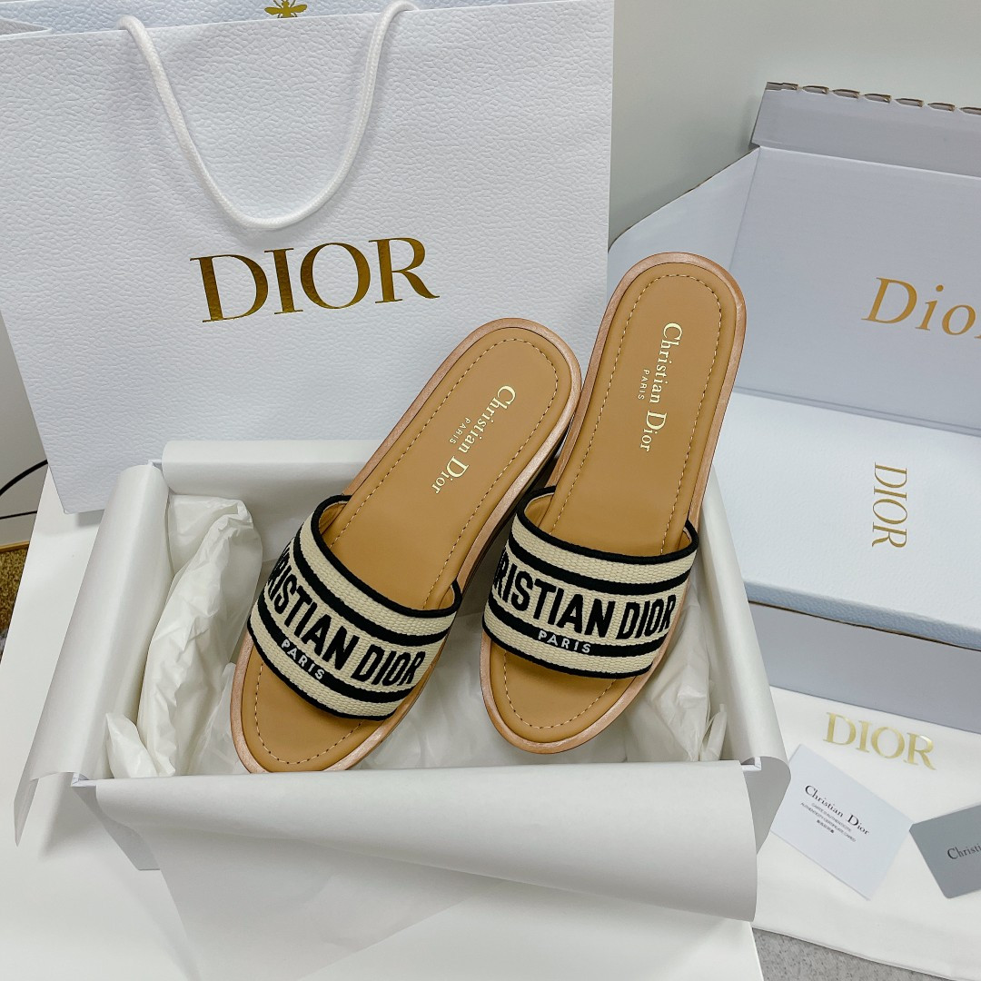 ua D*oriviera dway platform slide