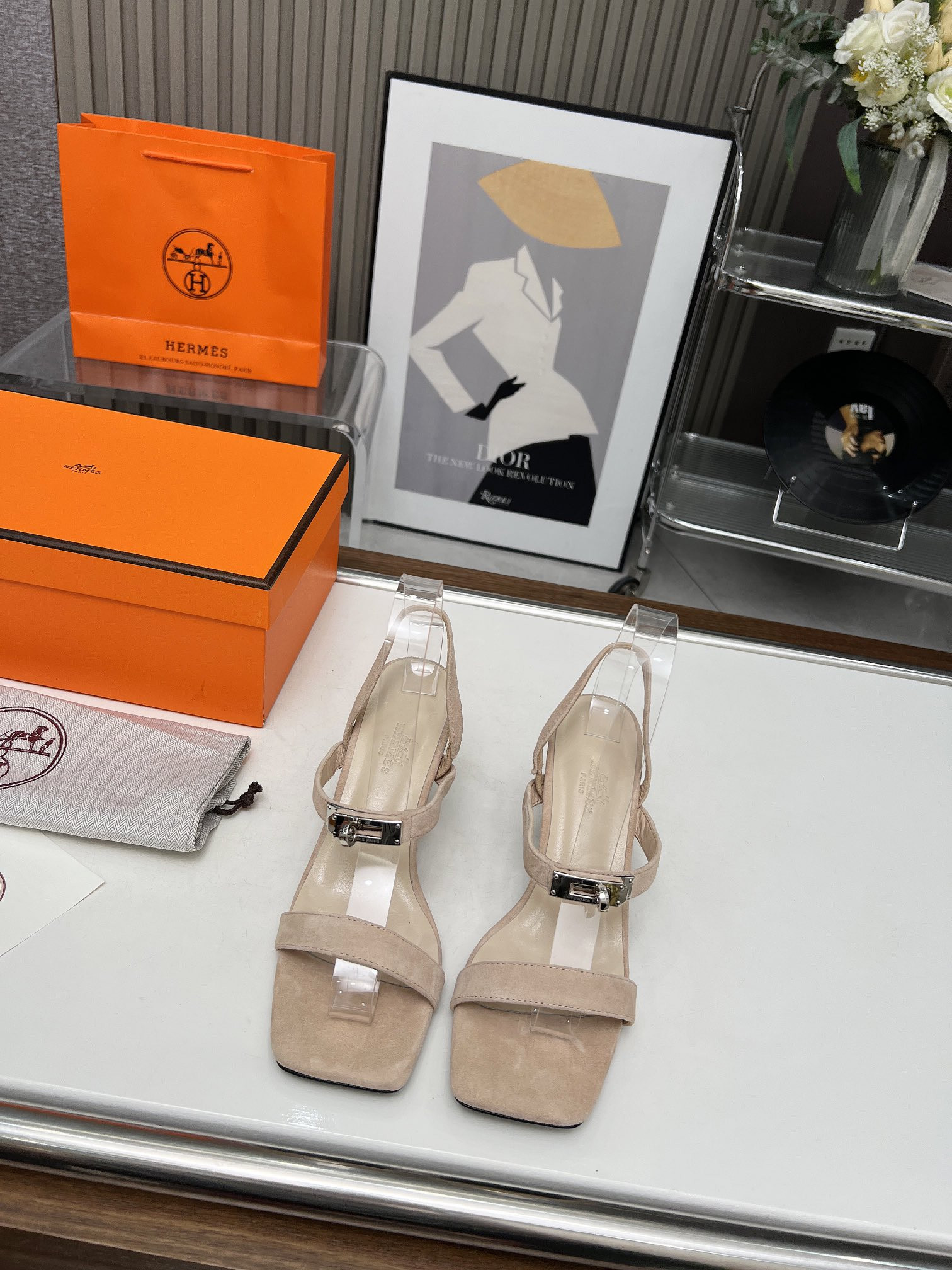 ua H**me5 glamour 95 sandal