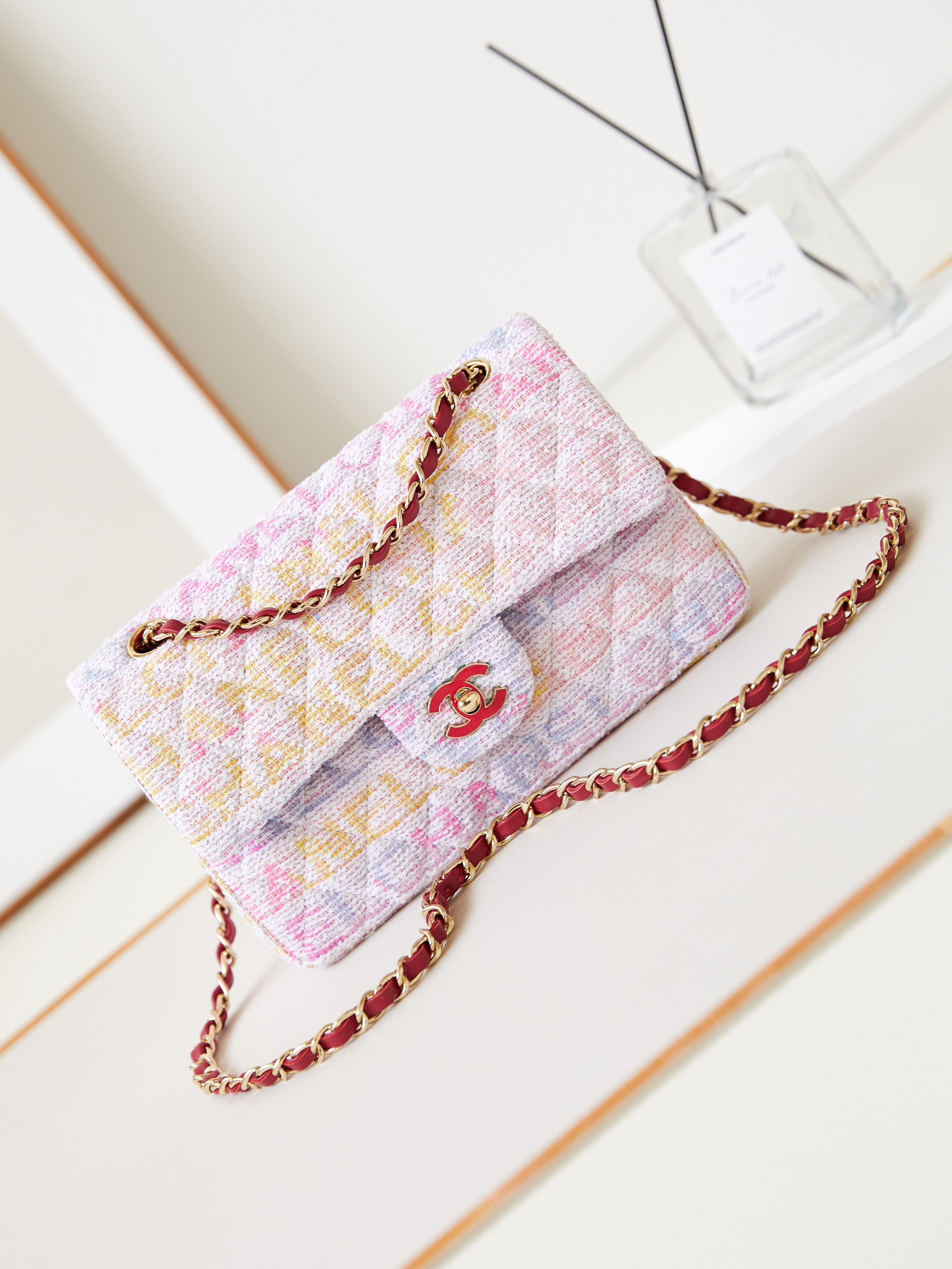 Ch*el quilted pink multicolor tweed rectangular flap bag 14.5 × 23 × 6 cm