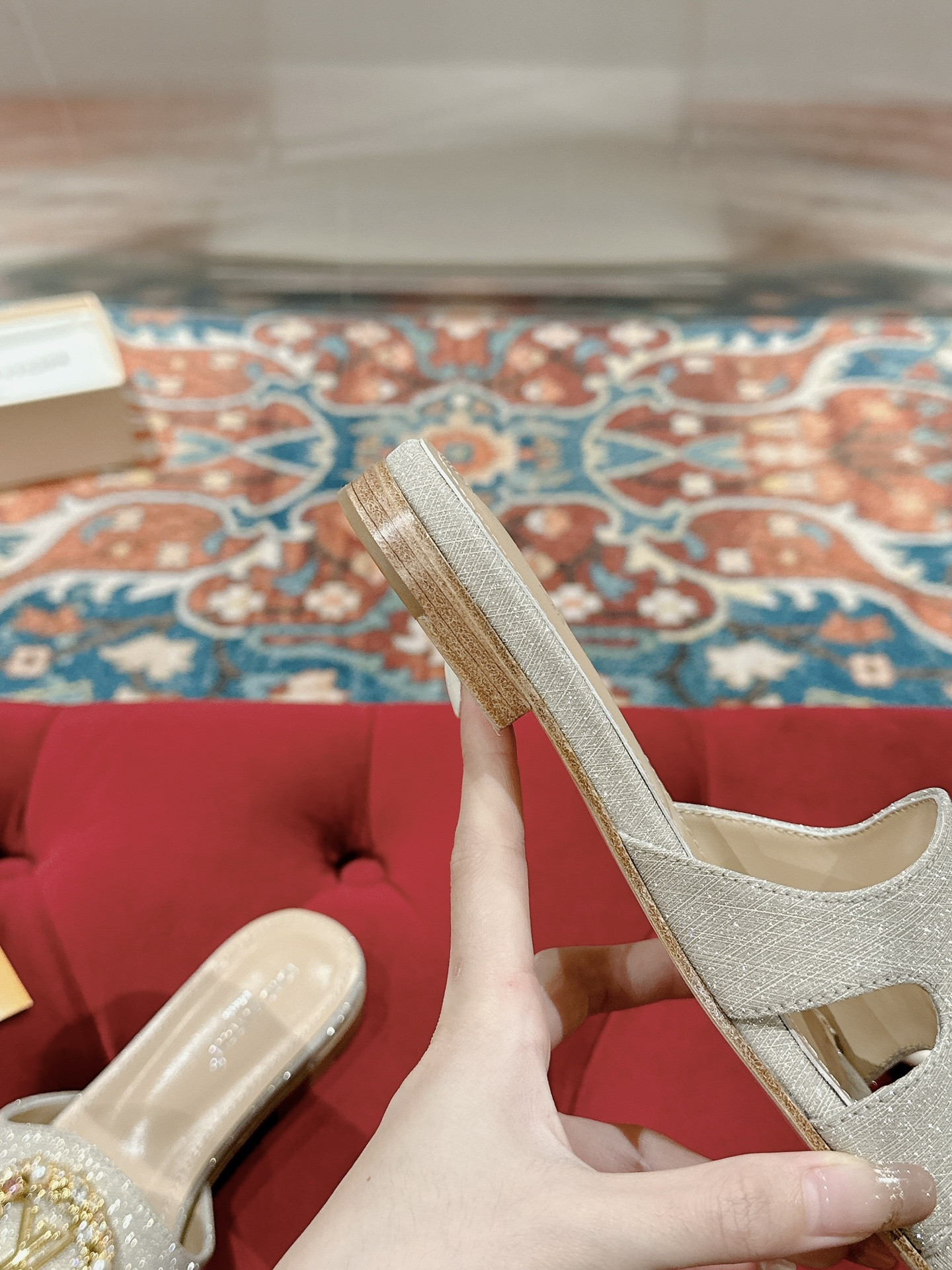 UA LV Flat Mule