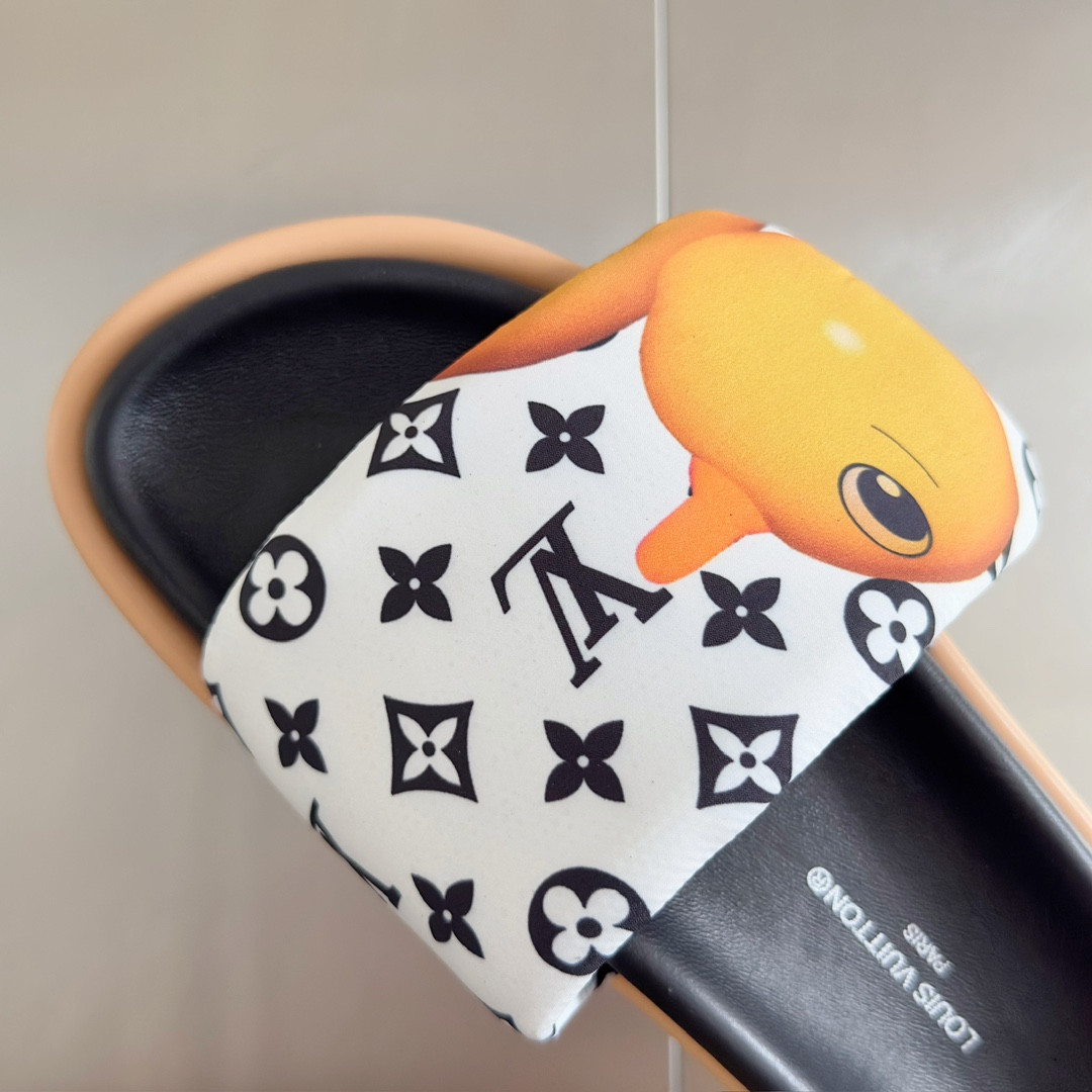 LV Pool Pillow Flat Comfort Mule