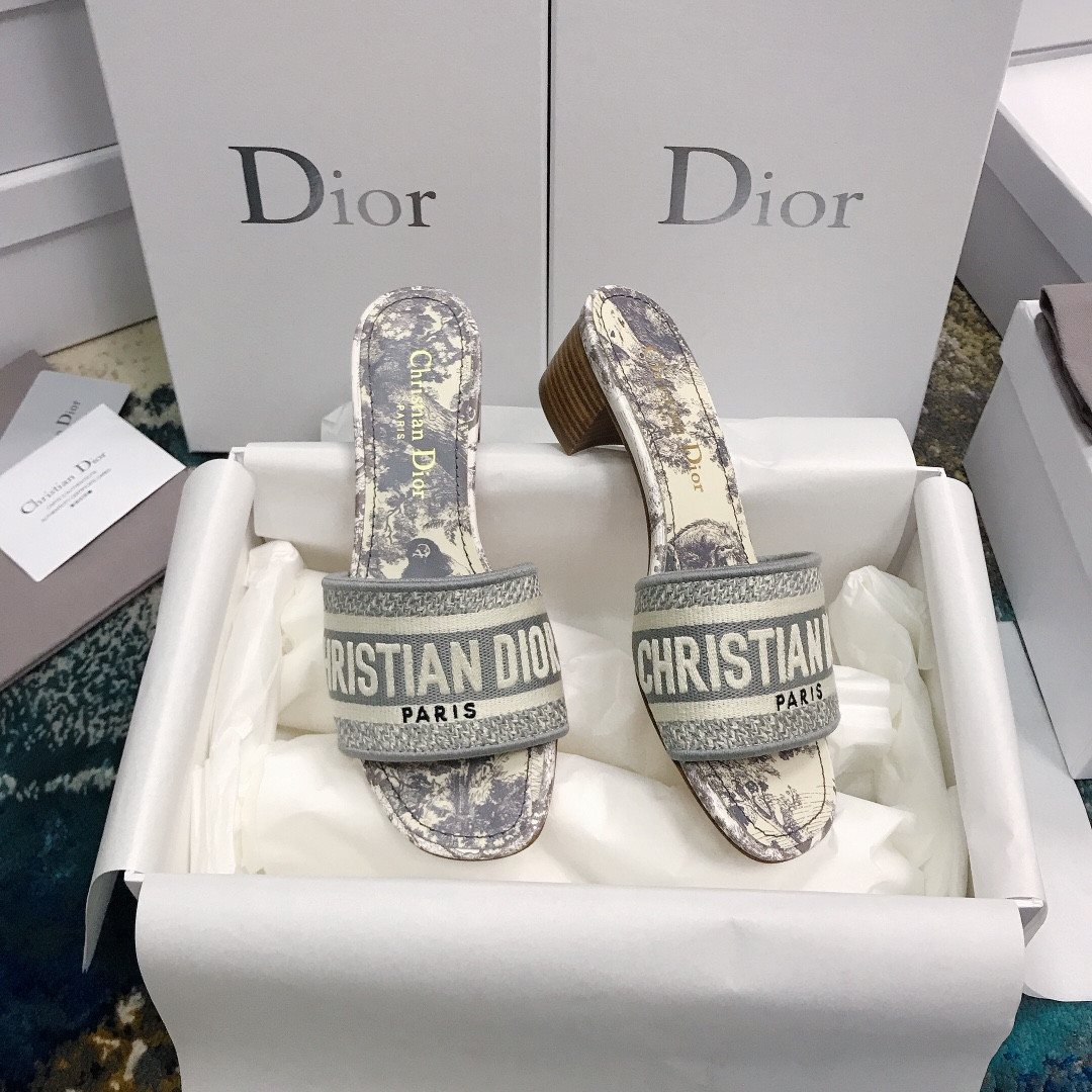 ua D*or dway heeled slide