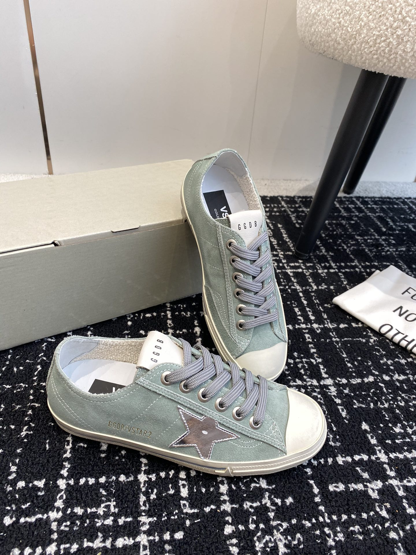 UA Golden Goose V-STAR Sneaker