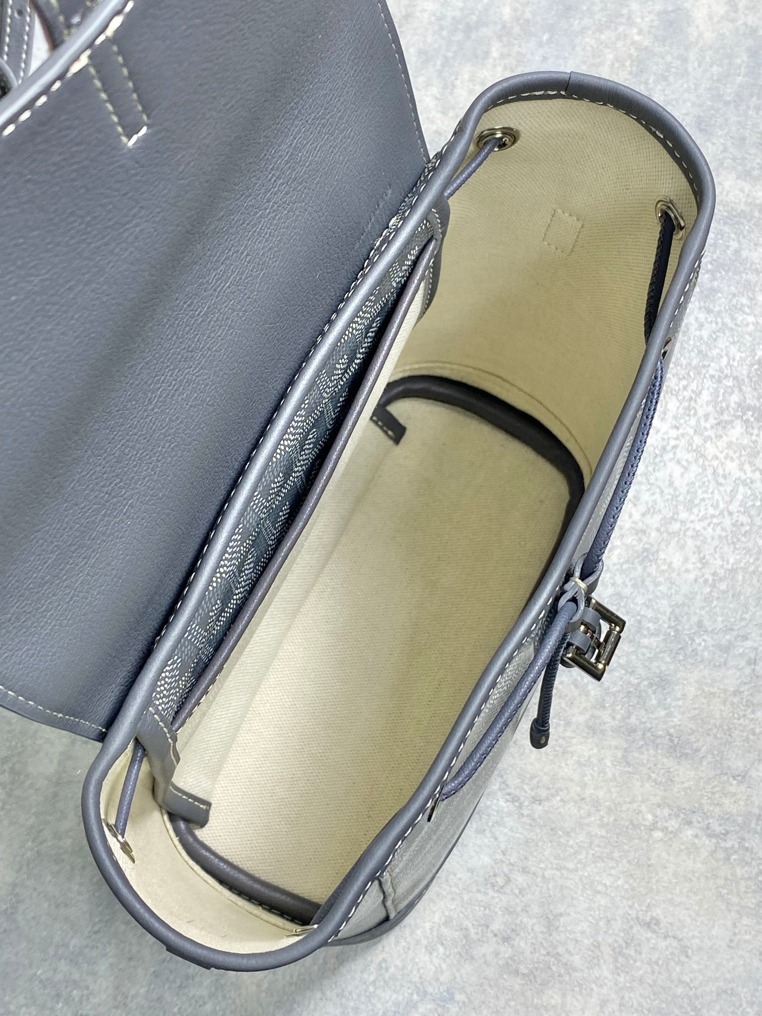 Go*ard mini alpin 23 cm x 9.5 cm x 19 cm