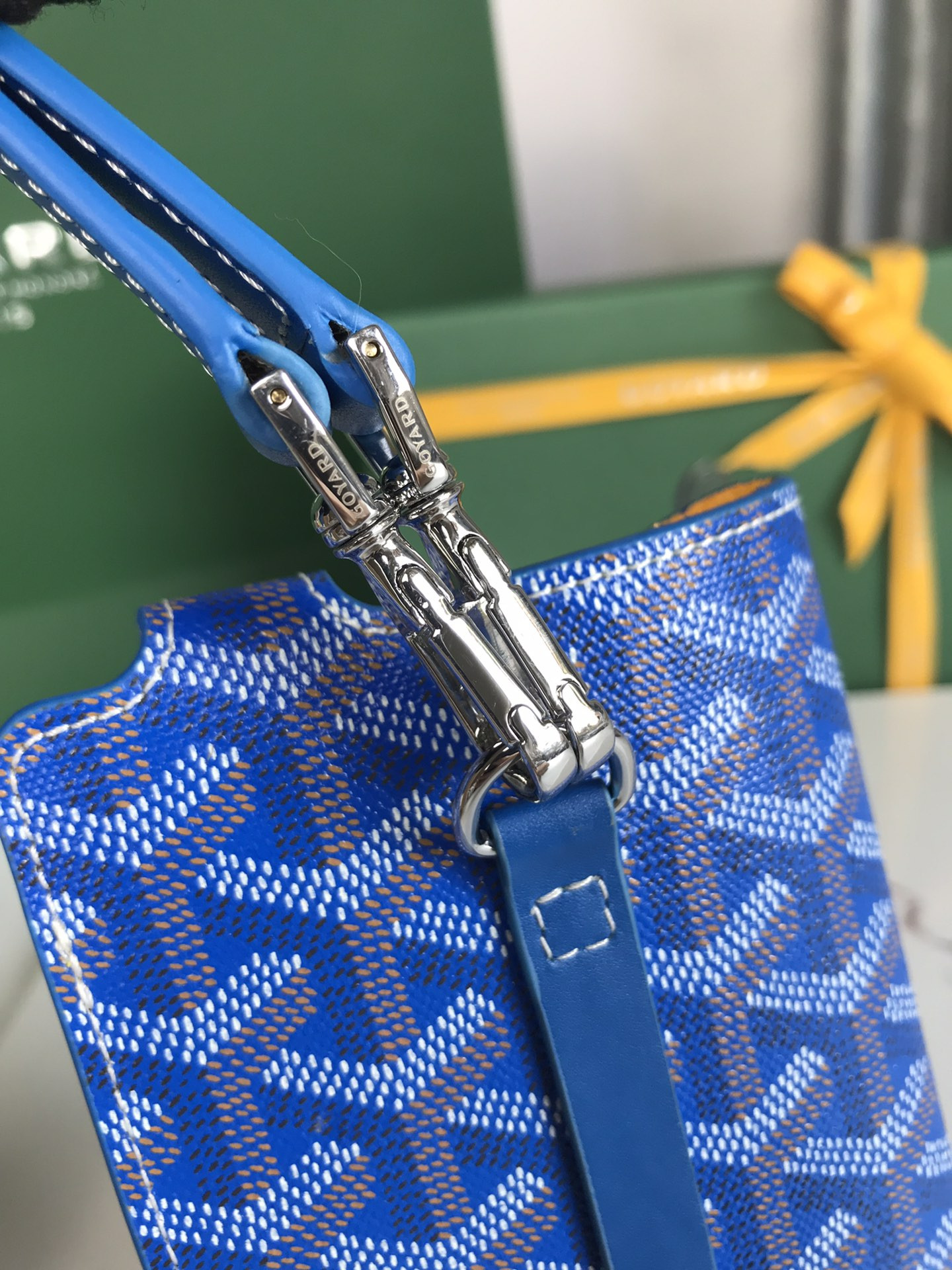 Go*ard card bag 10cm x 1cm x 18cm