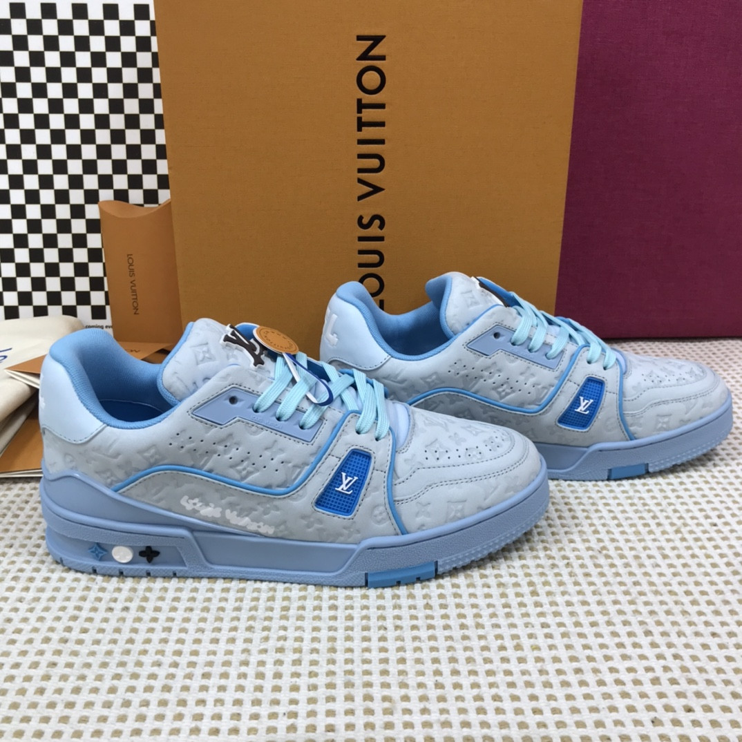 UA LV Trainer Sneaker