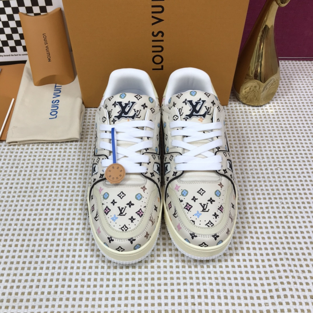 UA LV Trainer Sneaker