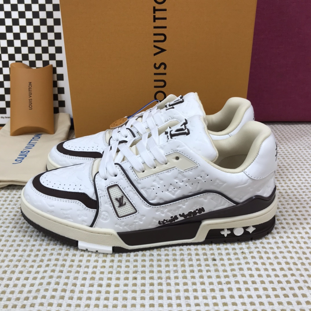 UA LV Trainer Sneaker