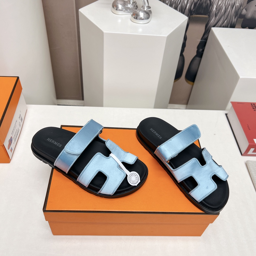 ua H**me5 chypre sandal