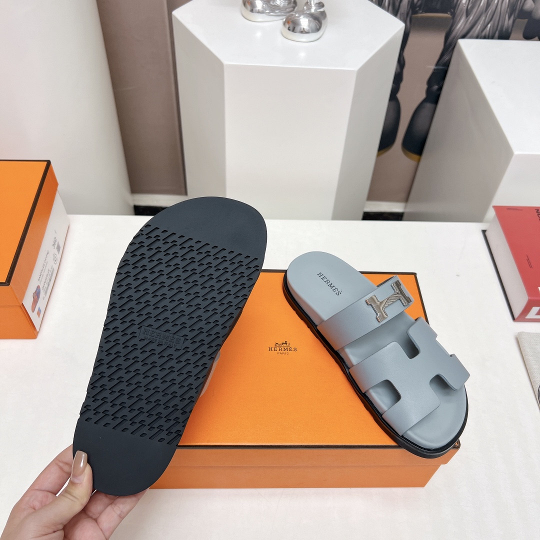ua H**me5 chypre sandal