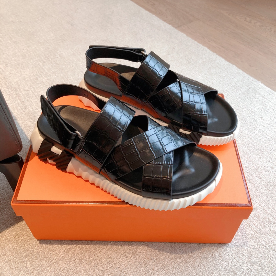 ua H**me5 electric sandal