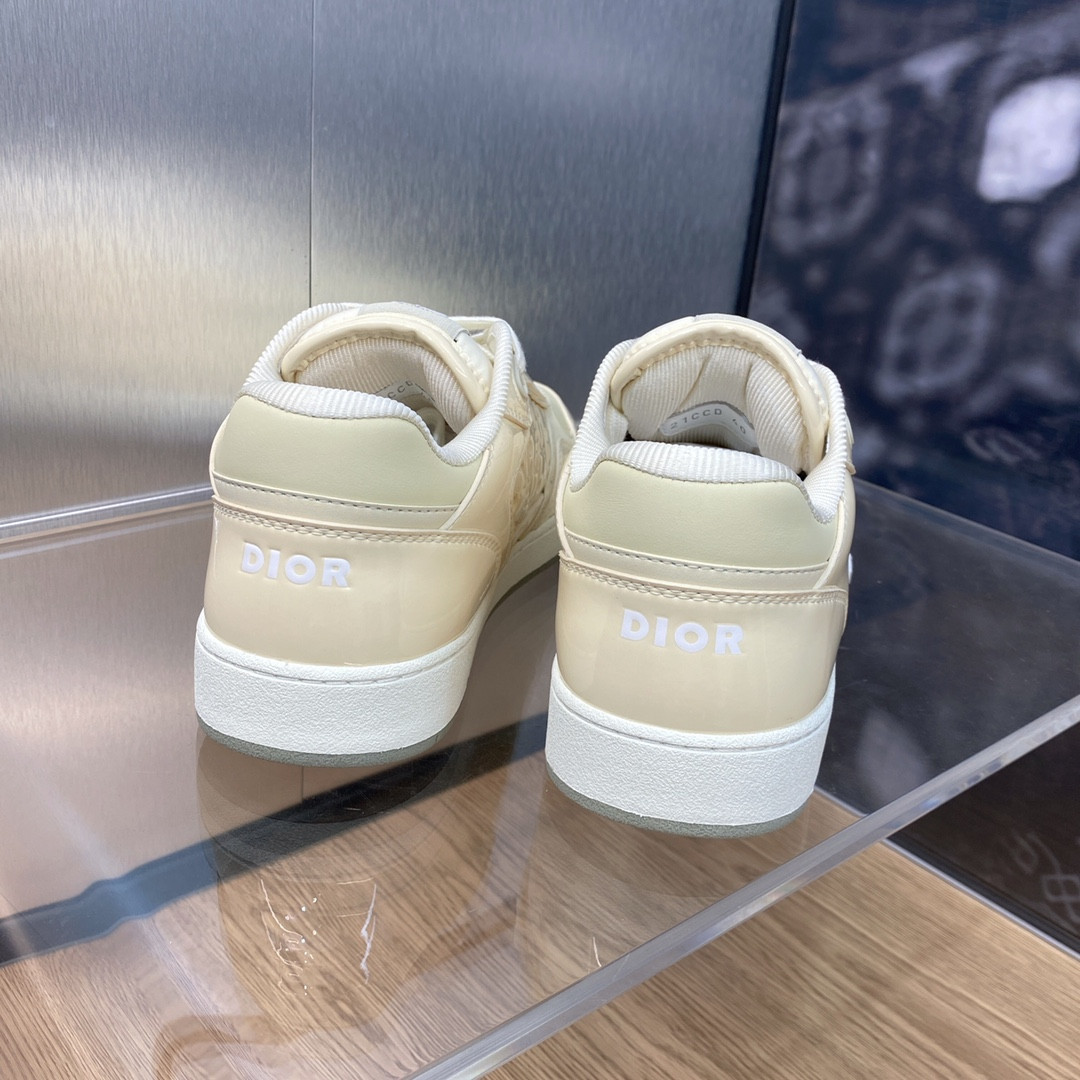 ua D*or b27 sneaker