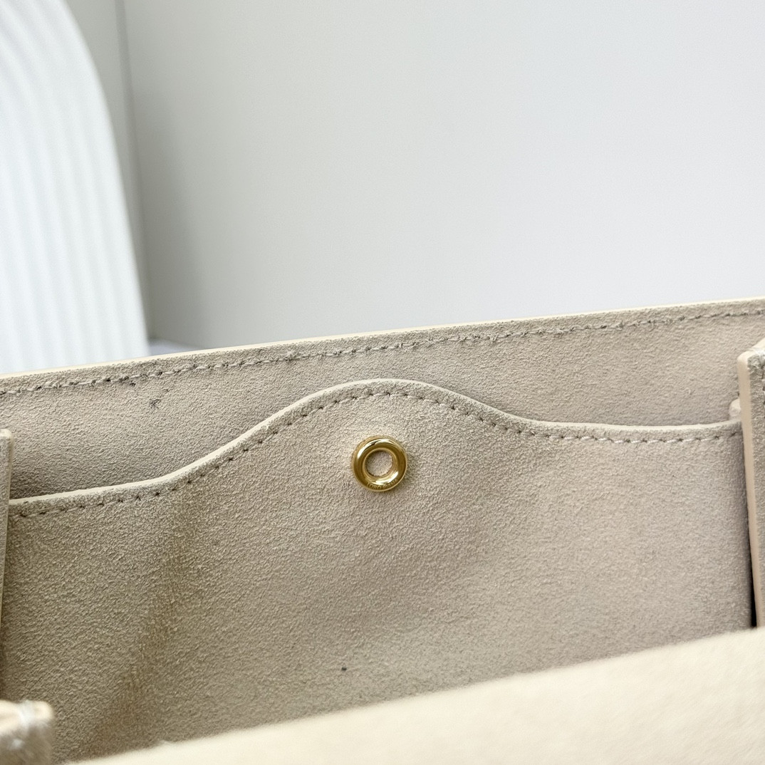 L**o p*ana small ghiera bag 23x16x8 cm