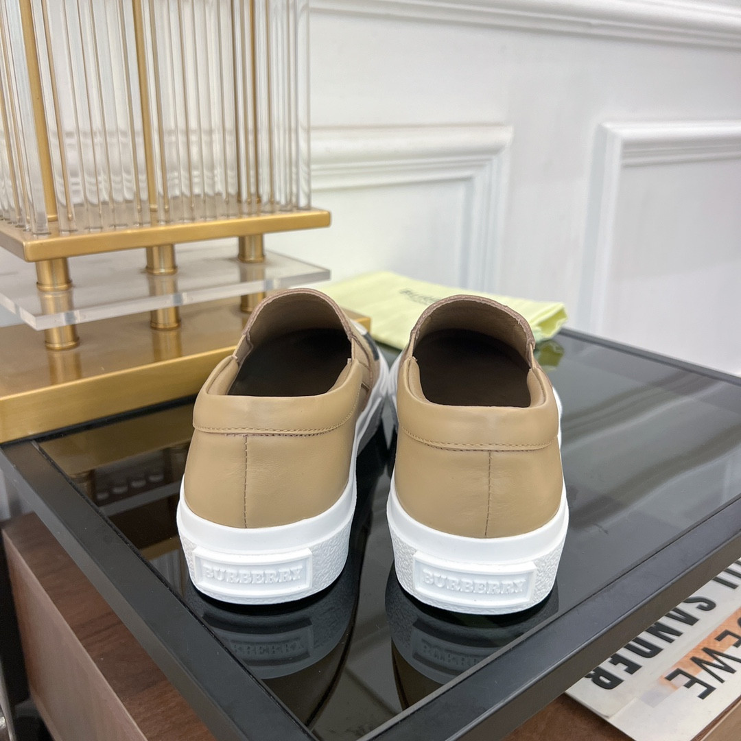 ua B**rry slip on sneakers
