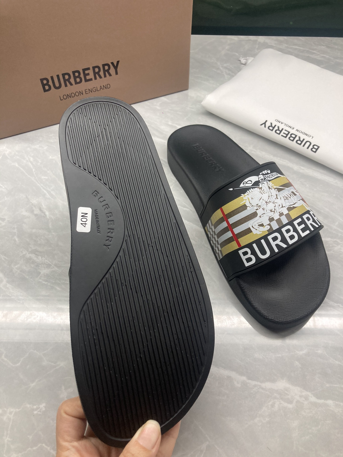 B**rry slides