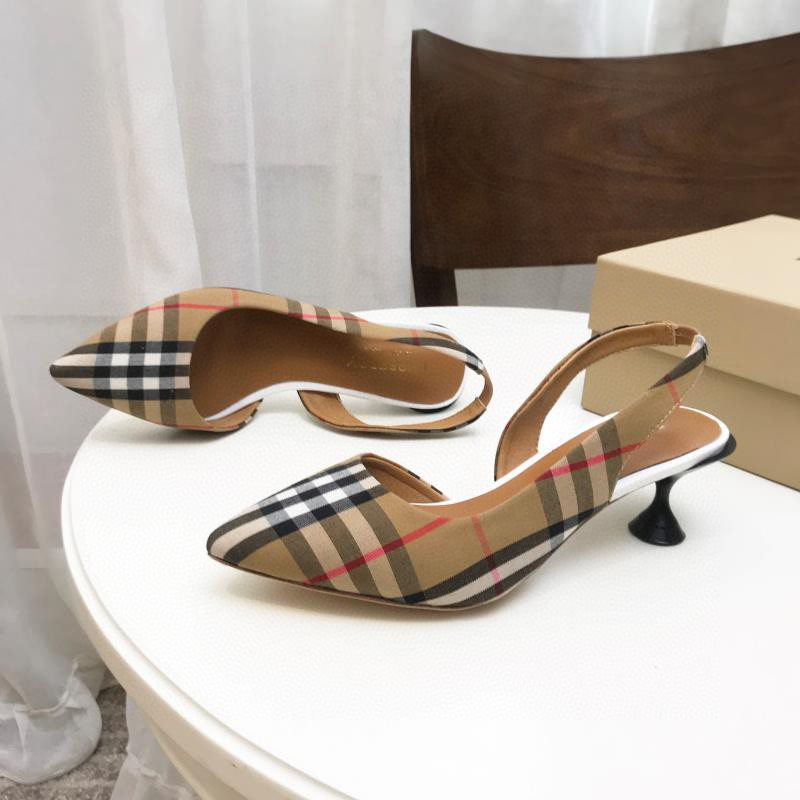 ua B**rry check slingback pumps