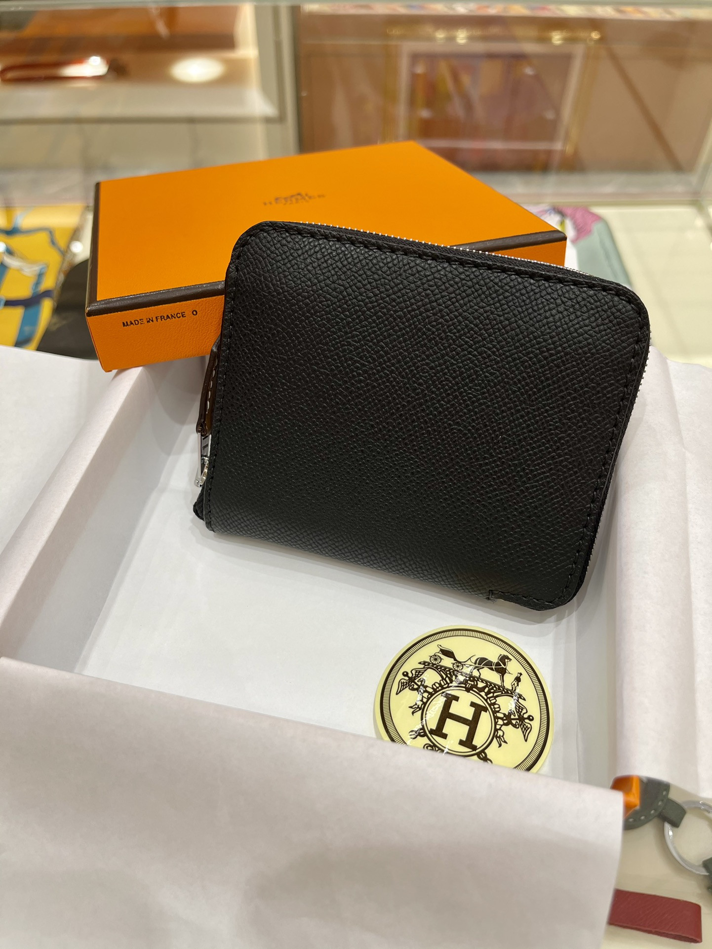 H**me5 wallet 11.5x2x9.5cm