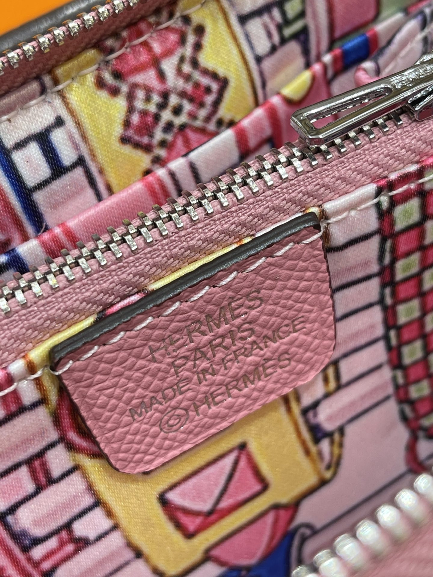 H**me5 wallet 11.5x2x9.5cm