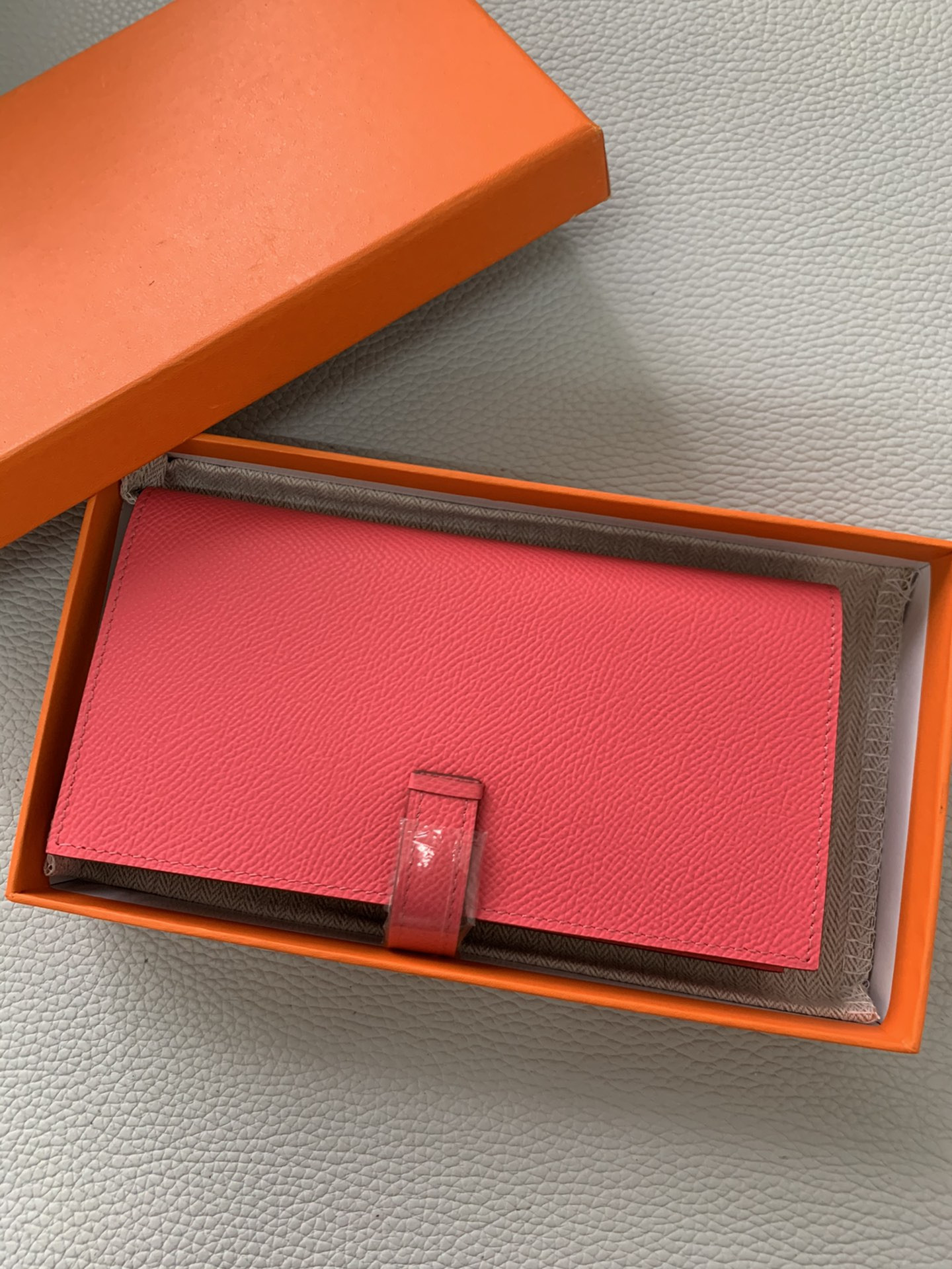 H**me5 long wallet 17.5x9.5cm