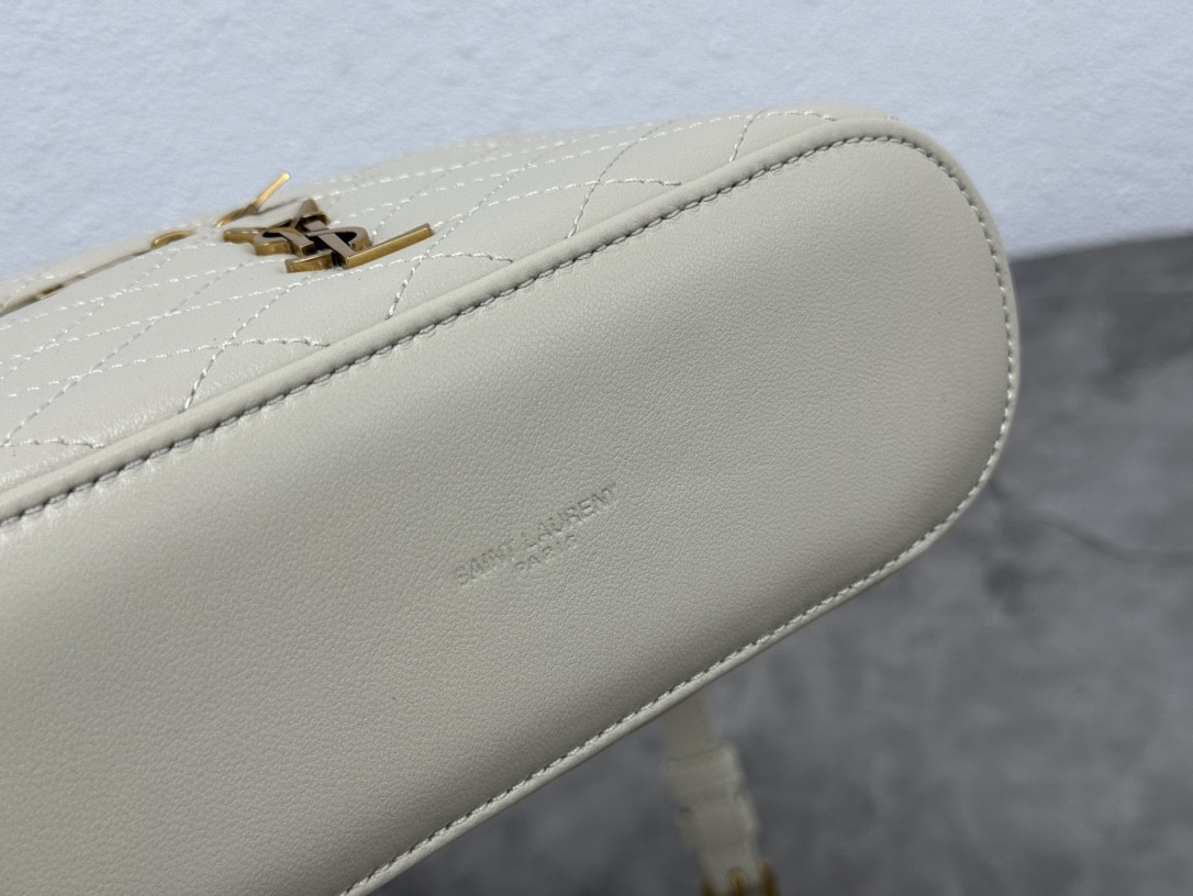 Y*L gaby vanity bag in lambskin 18 x 11 x 6.5 cm