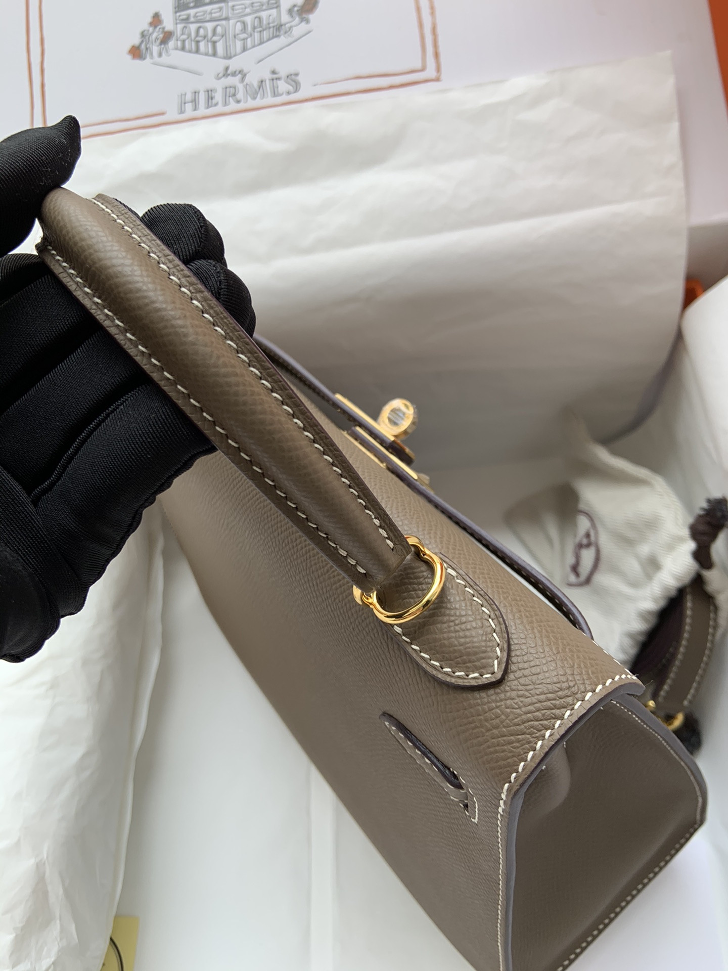 HERMÈS Kelly Gold-tone Hardware 25 28