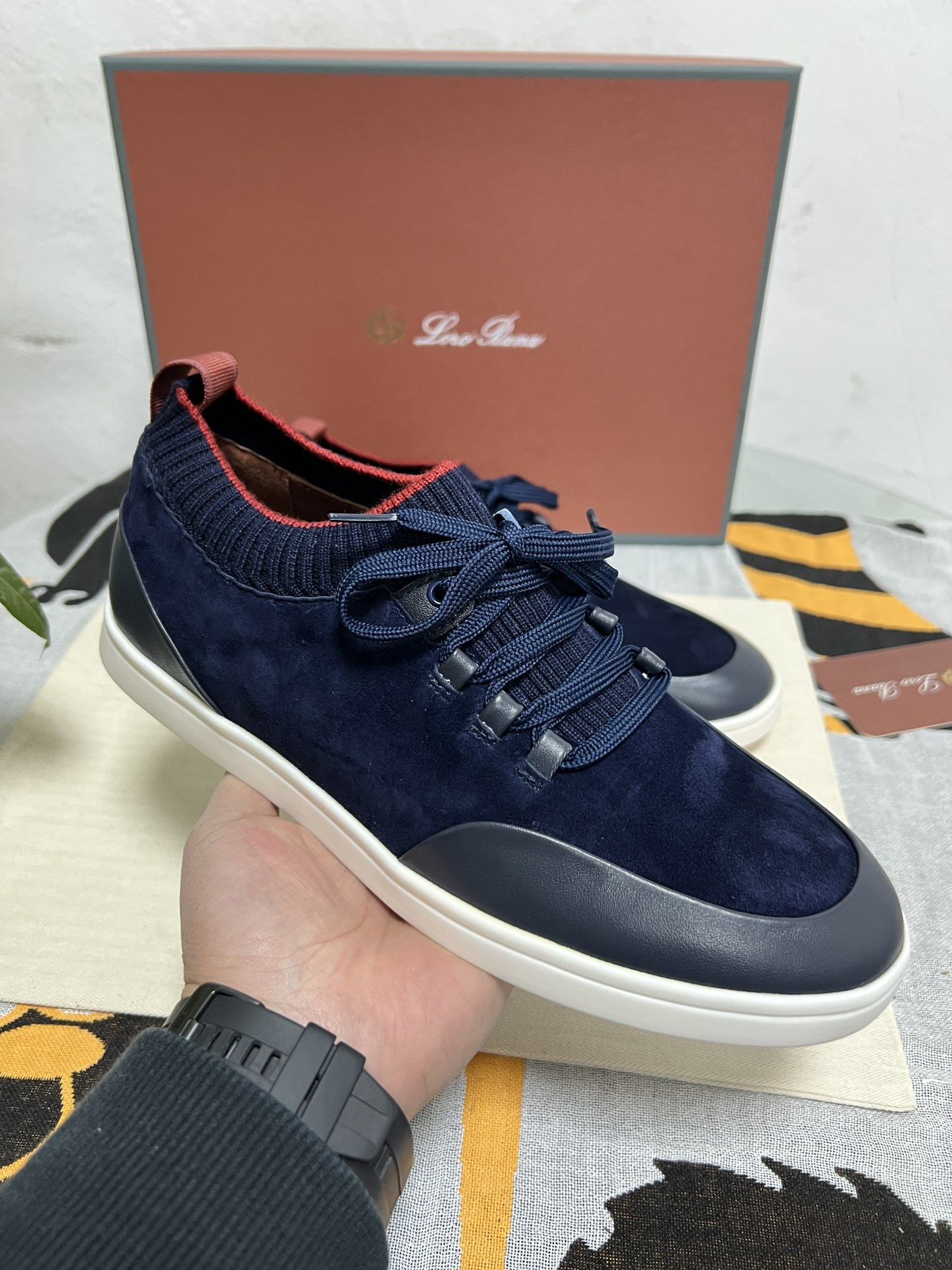 ua L**o p*ana soho walk sneaker
