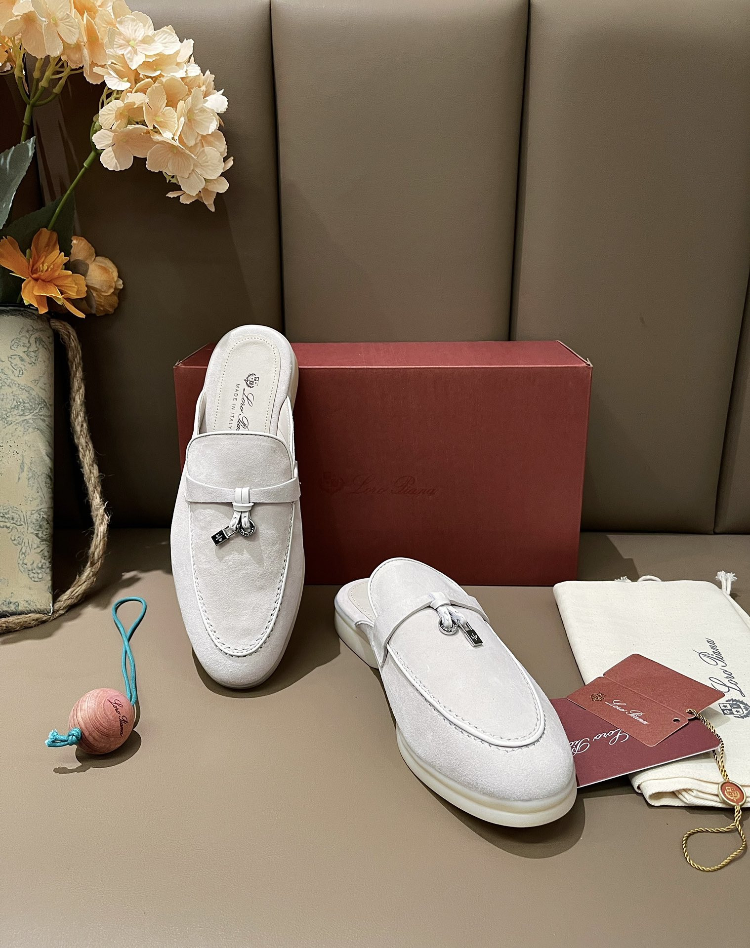 ua L**o p*ana babouche charms walk loafers
