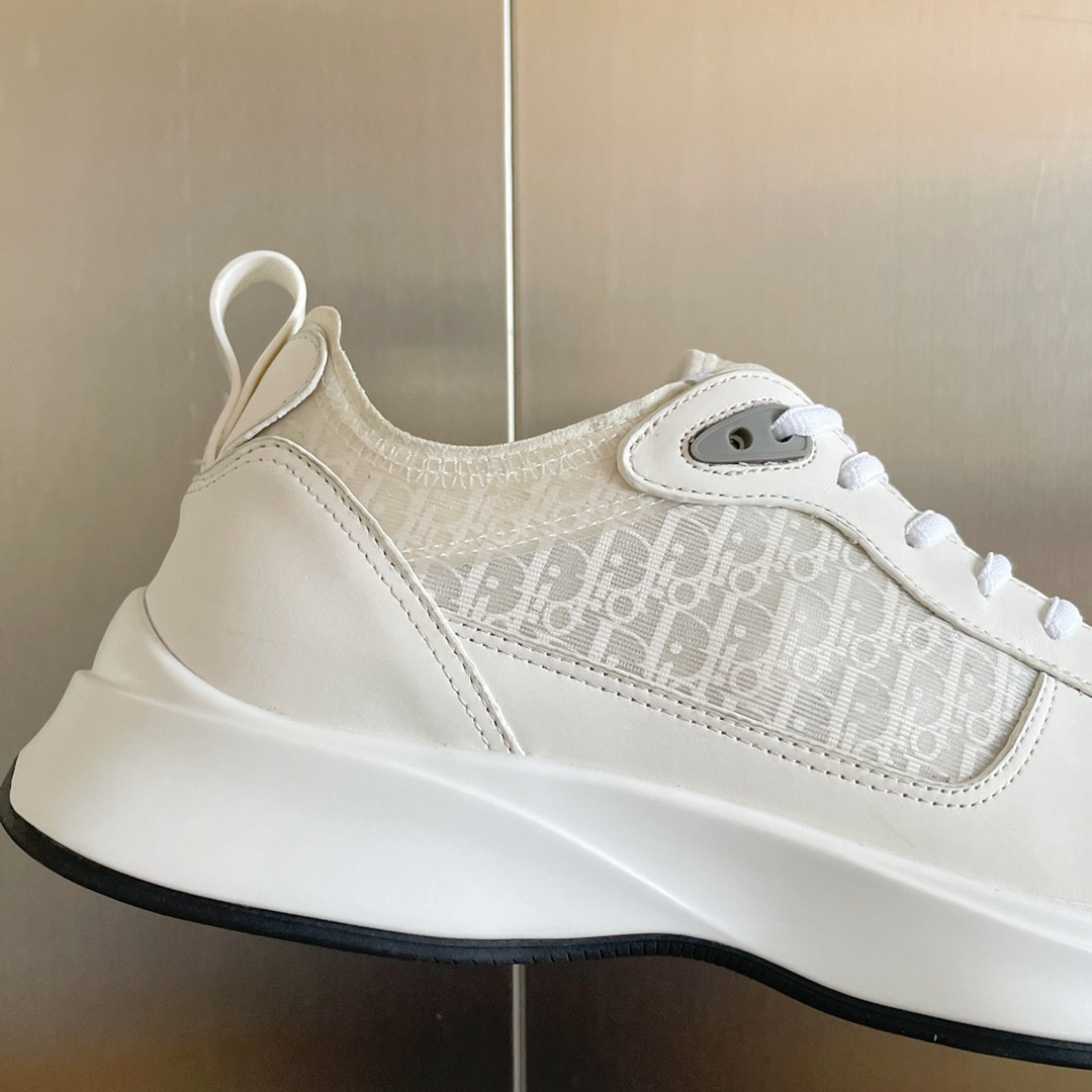 ua D*or b25 runner sneaker
