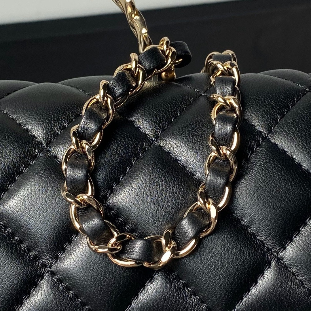 Ch*el 24a mini classic handbag 12 × 20 × 6 cm