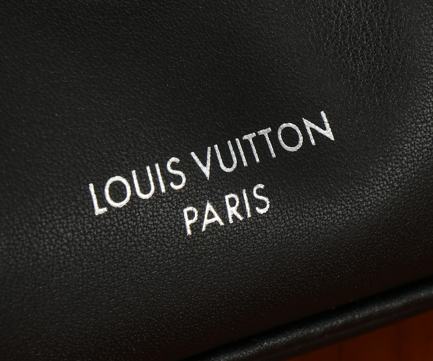 LV Sunset Vibe M12192 18 x 3 x 27 cm