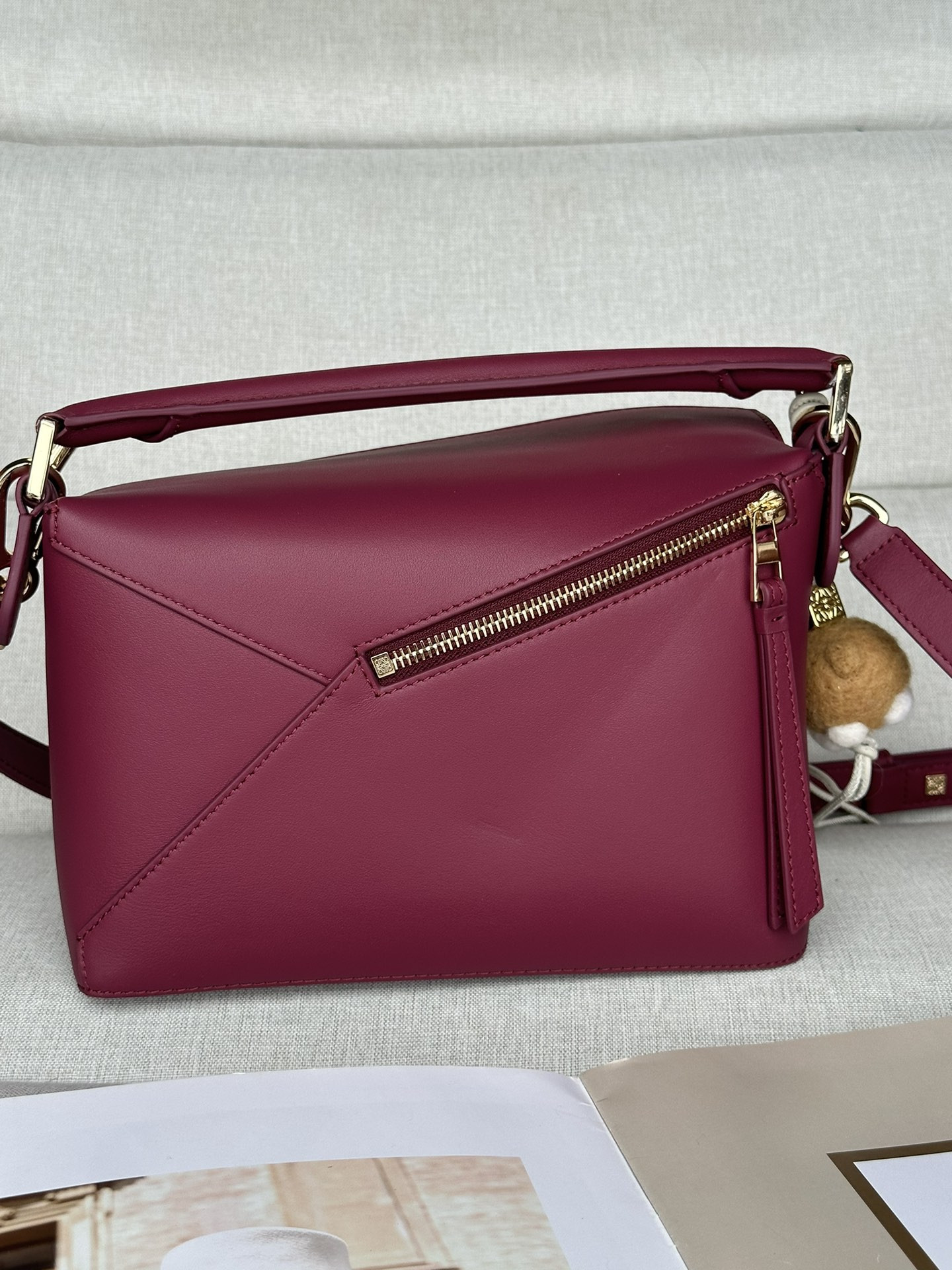 L0ew* small puzzle bag in classic calfskin 24x10.5x16.5cm