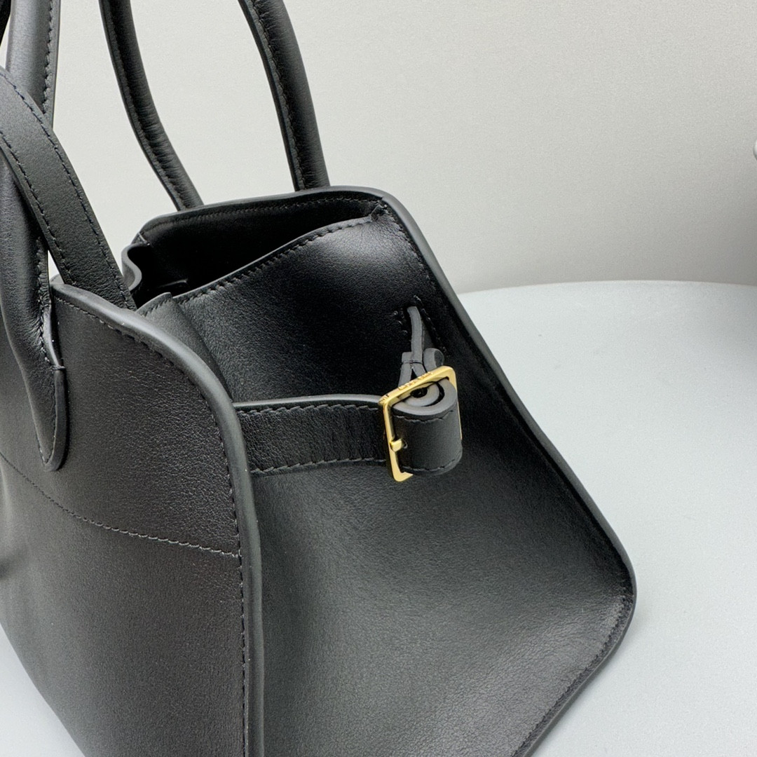 T*e R0w margaux 10 26x17.5x21cm
