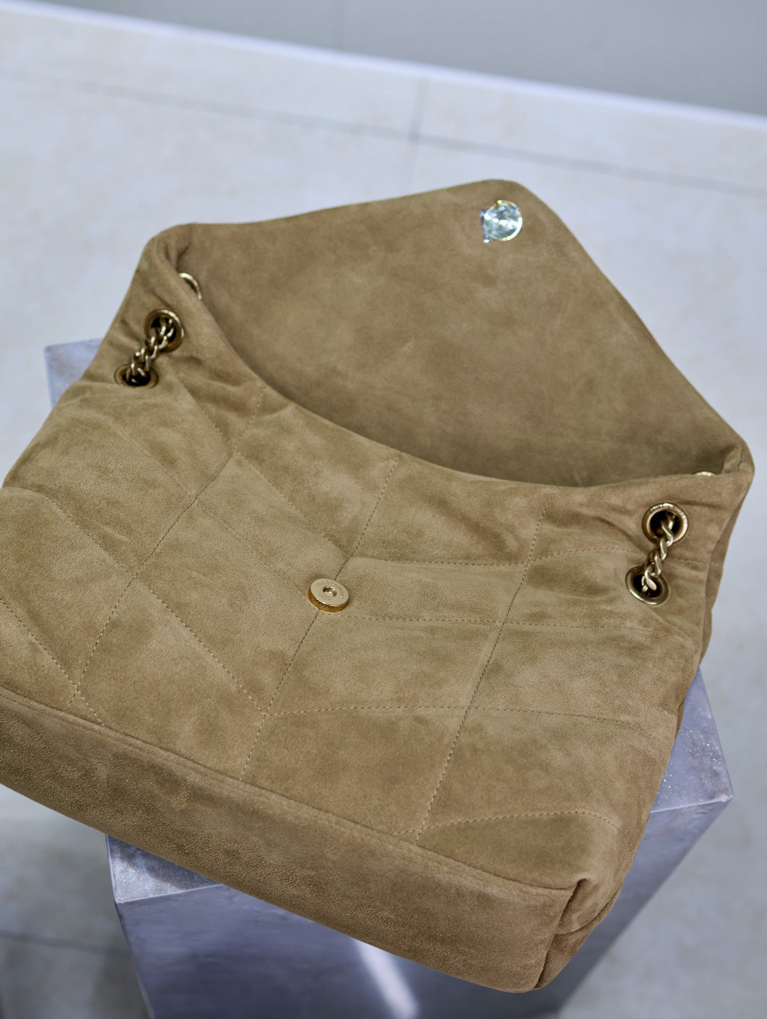 Y*L loulou  puffer (suede)  35x23x13.5cm