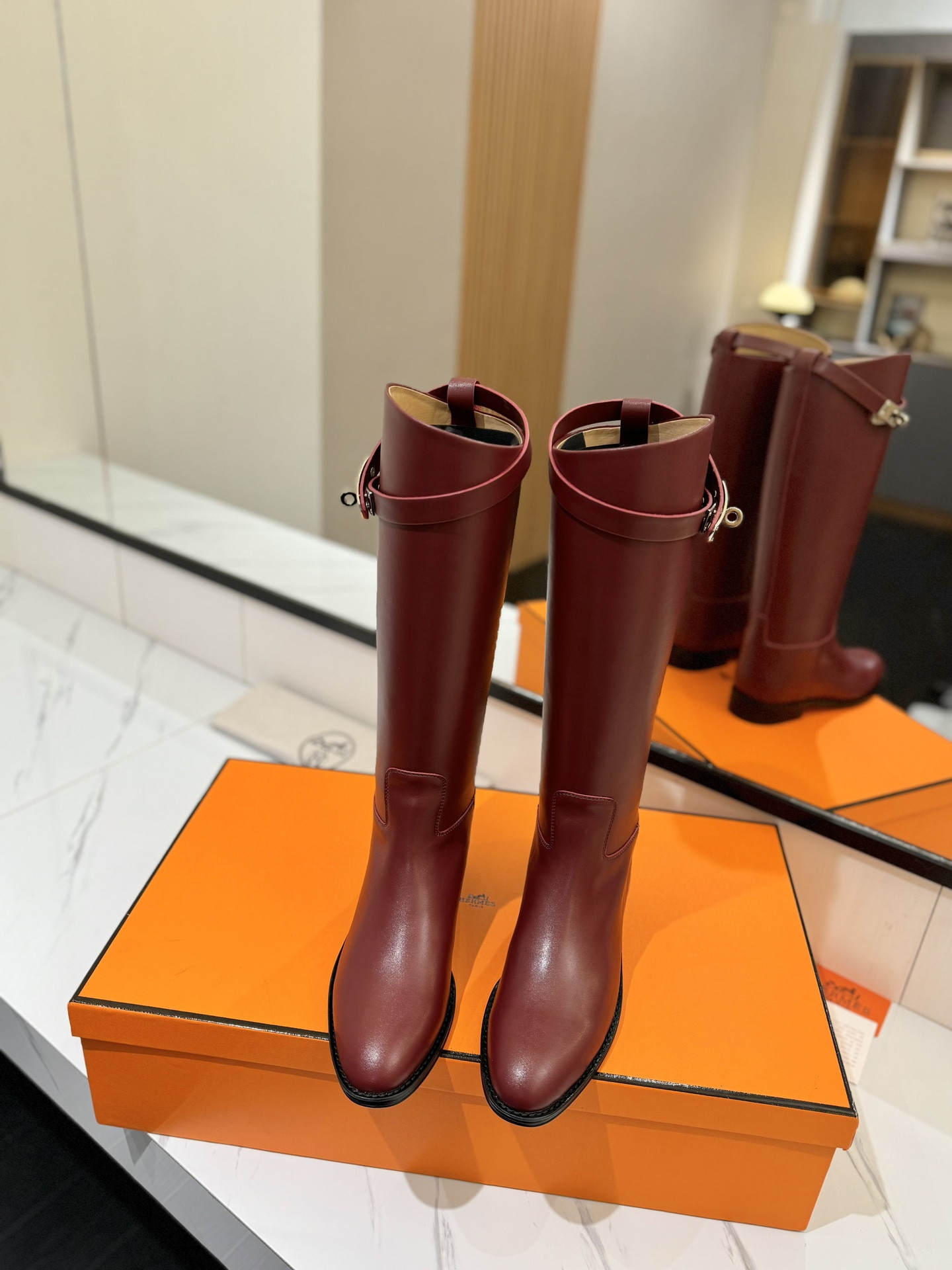 ua H**me5 jumping boots