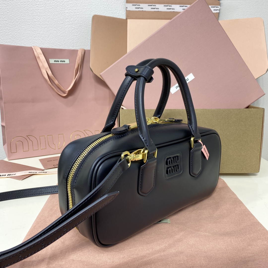 Miu Miu Arcadie leather bag 12x27x9cm