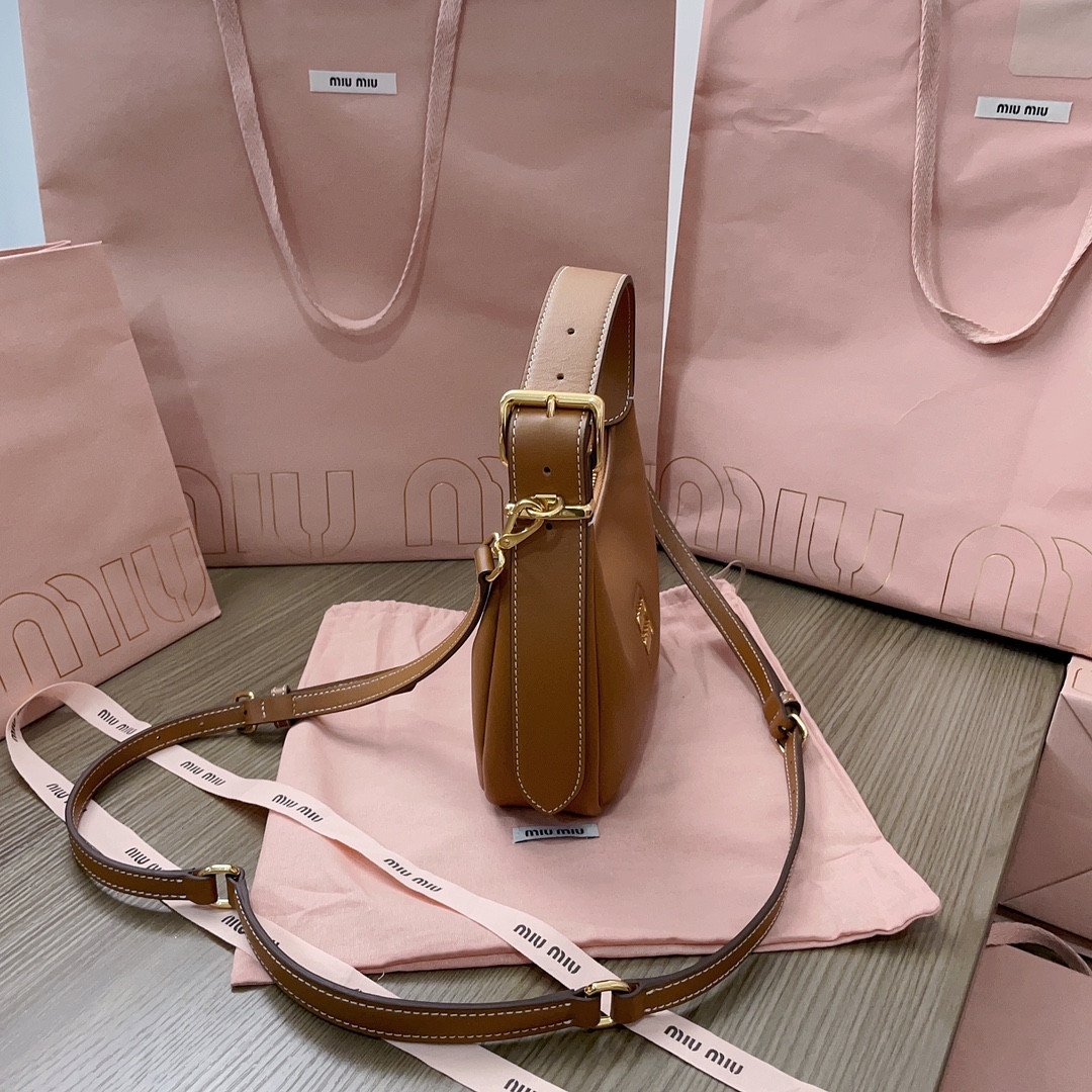 Miu Miu hobo bag 20X17X6Cm