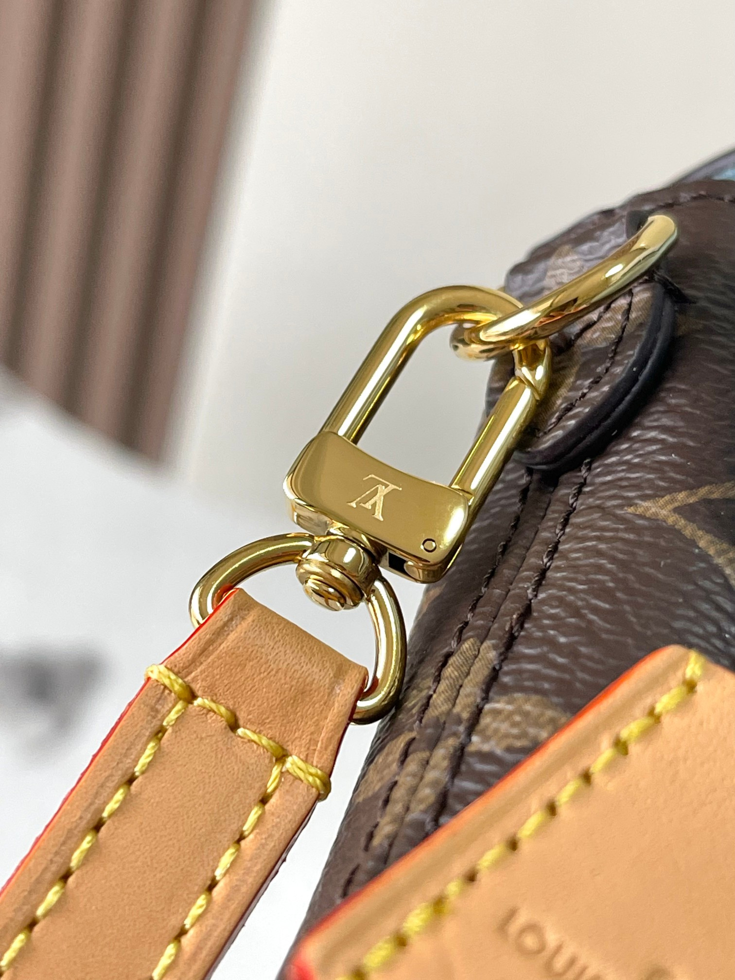lv u1u1enne phone pouch m12269 10x17.5x4.5cm