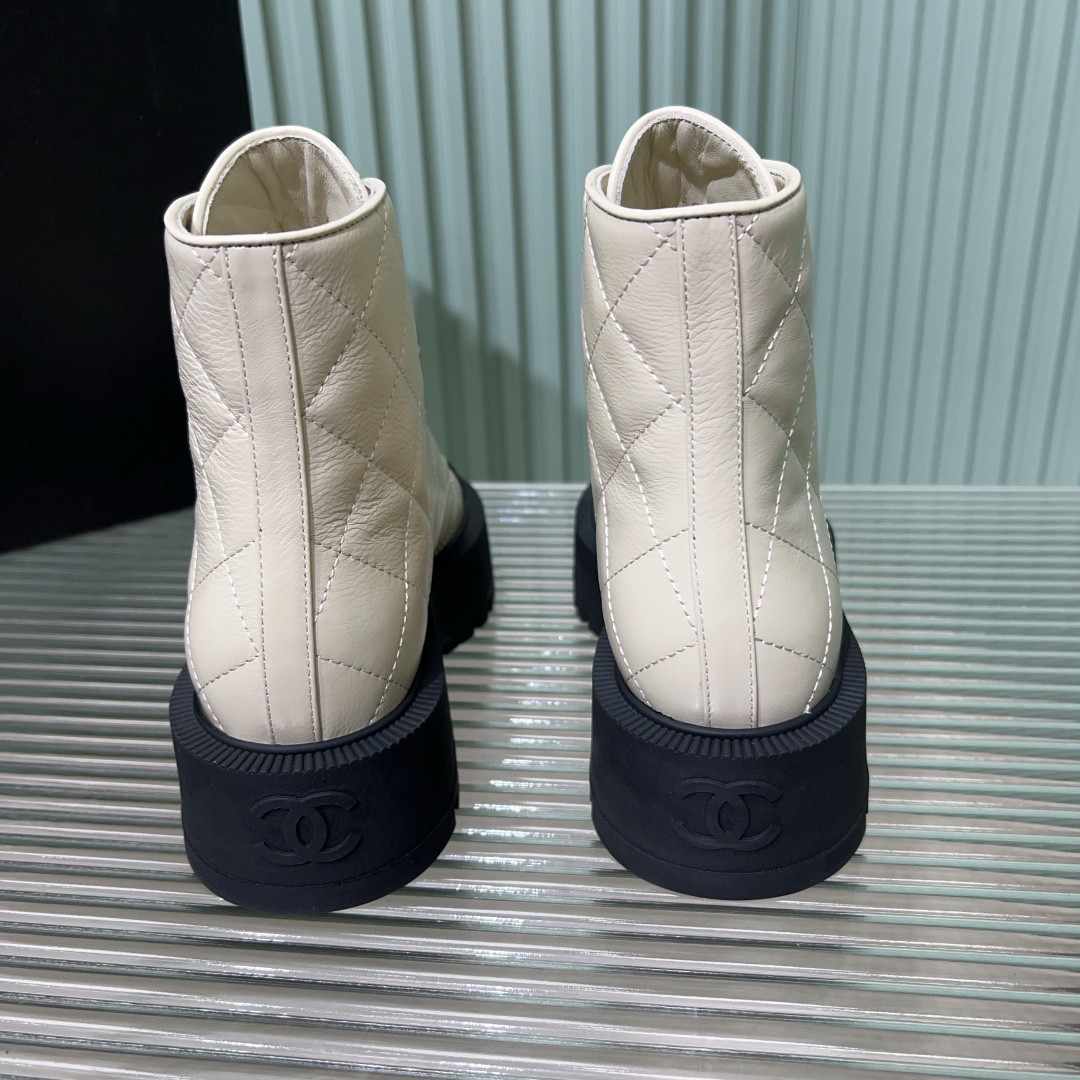 ua Ch*el boot