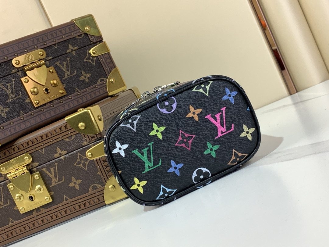 LV nice nano M44936 14x10.2x8.5cm