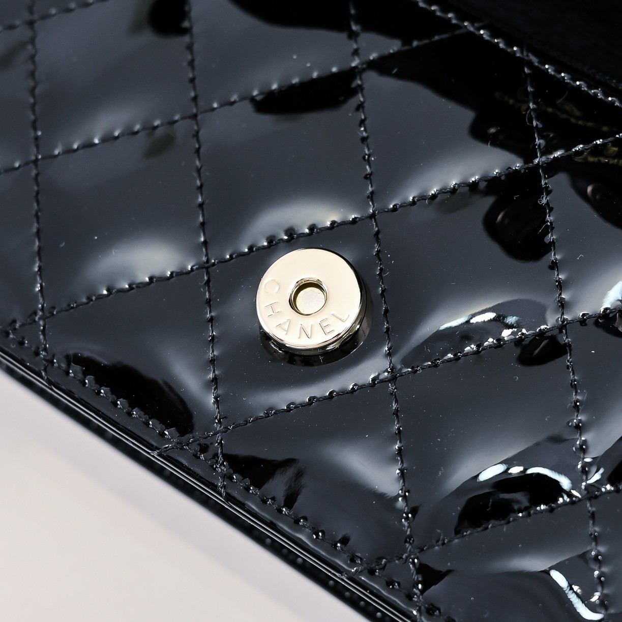Ch*el mini classic handbag with top handle 20x12x6cm