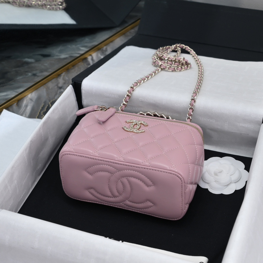 Ch*el clutch with chain 10x16x8cm