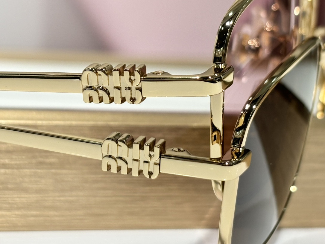 Miu Miu SMU53S 52-21-140