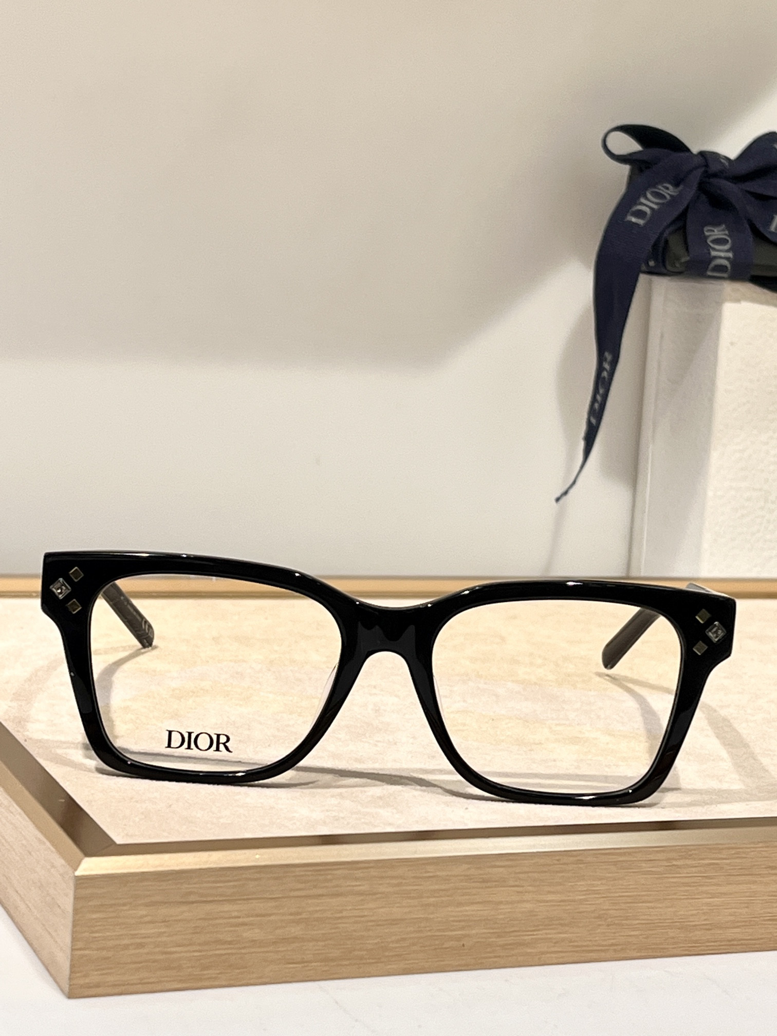 d*or glasses Di*m*ndo s1f 55-18-145