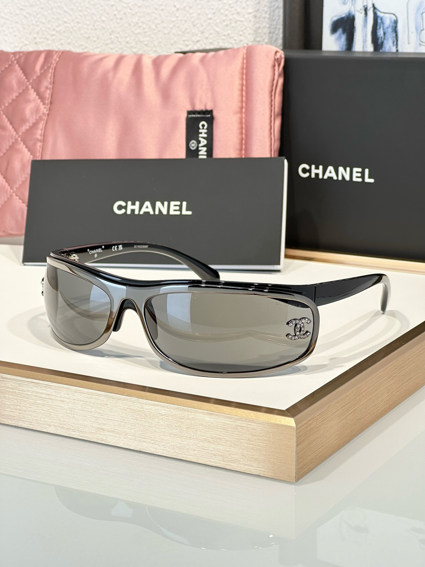 Ch*el glasses coco neige 71557
