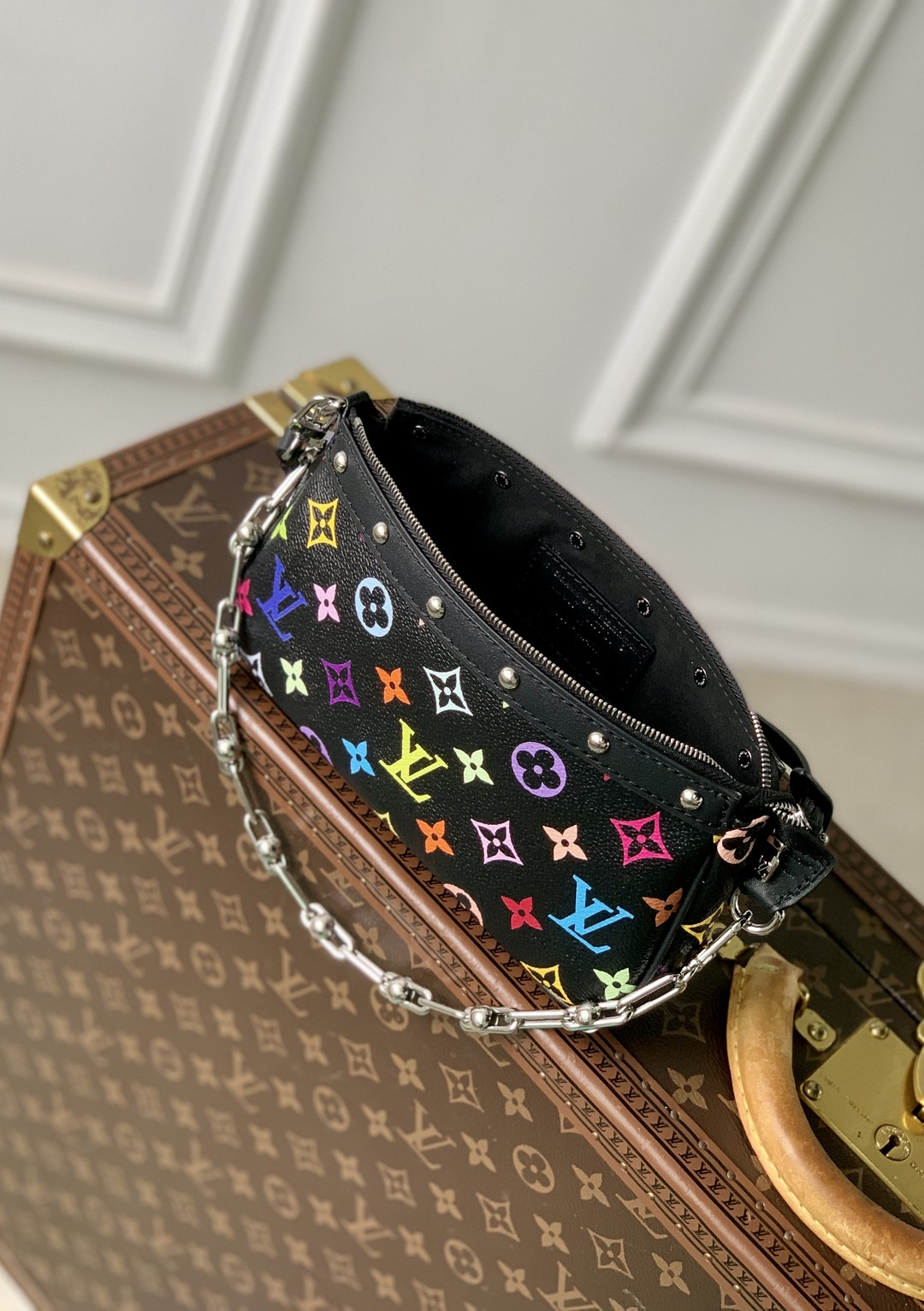 LV x TM Pochette Accessoires M13663 22x13x4cm