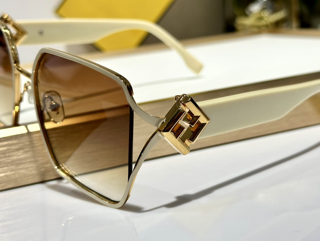 F**di glasses fe40151uu 50-21-135