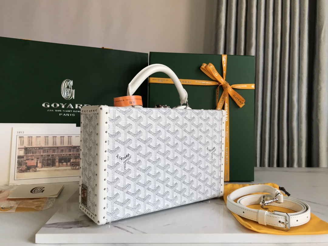 Go*ard grand hotel trunk bag 24.5x7.7x17cm
