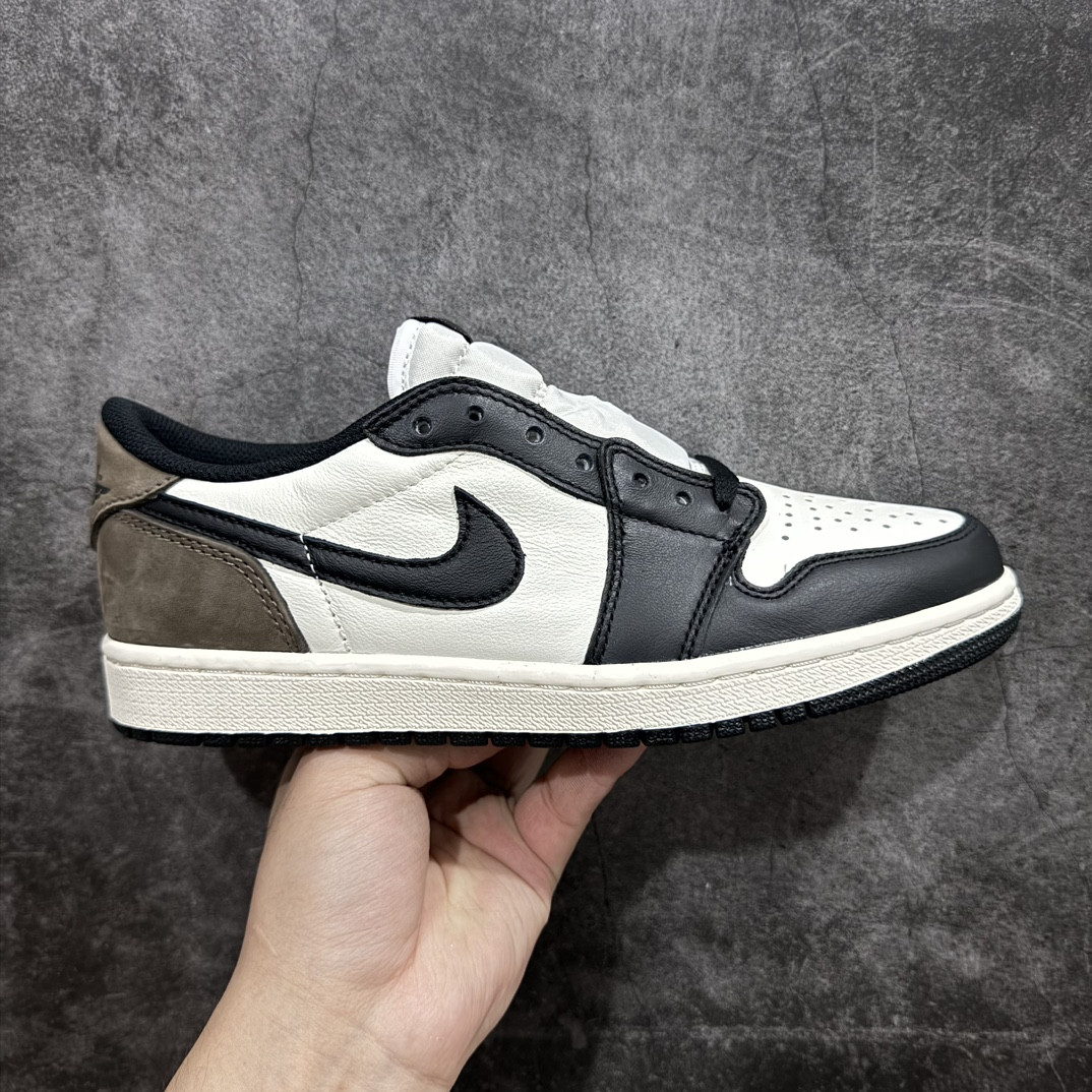 UA Air Jordan 1 Retro Low OG Mocha